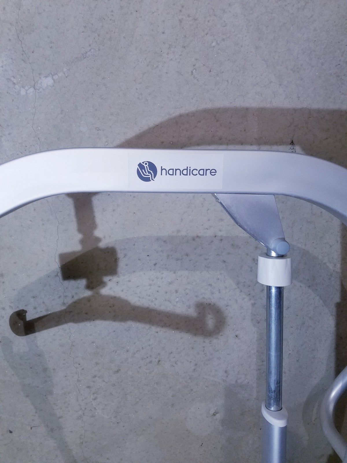 Handicare EVA600EE Mobile Patient Lift, System Romedic - Untested