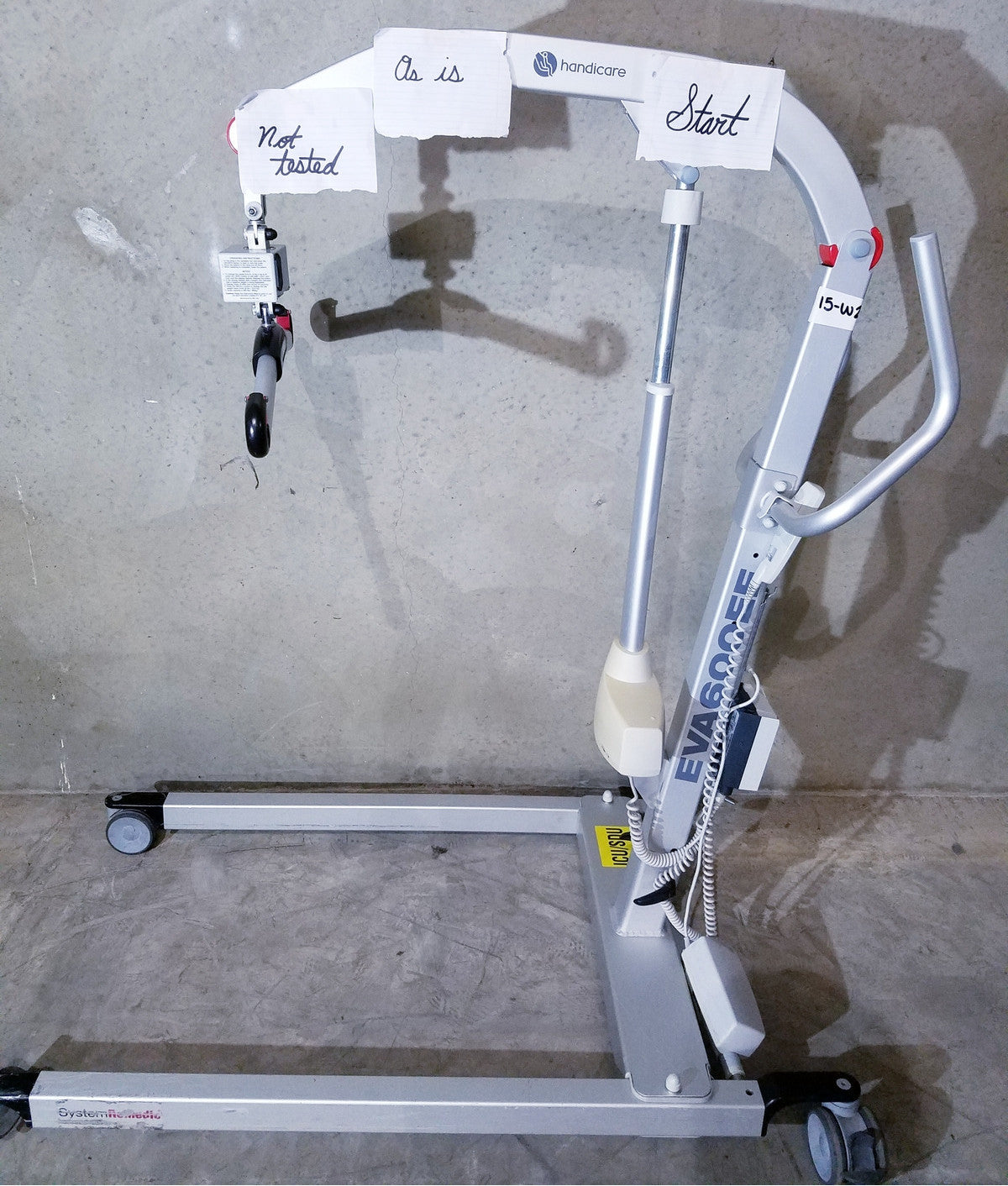 Handicare EVA600EE Mobile Patient Lift, System Romedic - Untested