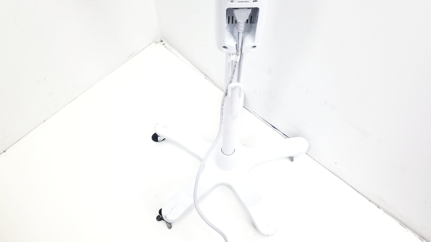 Welch Allyn Green Series GS 300 General Exam Light With Stand